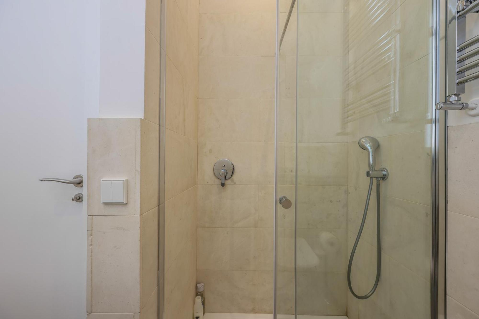 Apartamento En El Corazon De Madrid, Casa Moderna Madrid